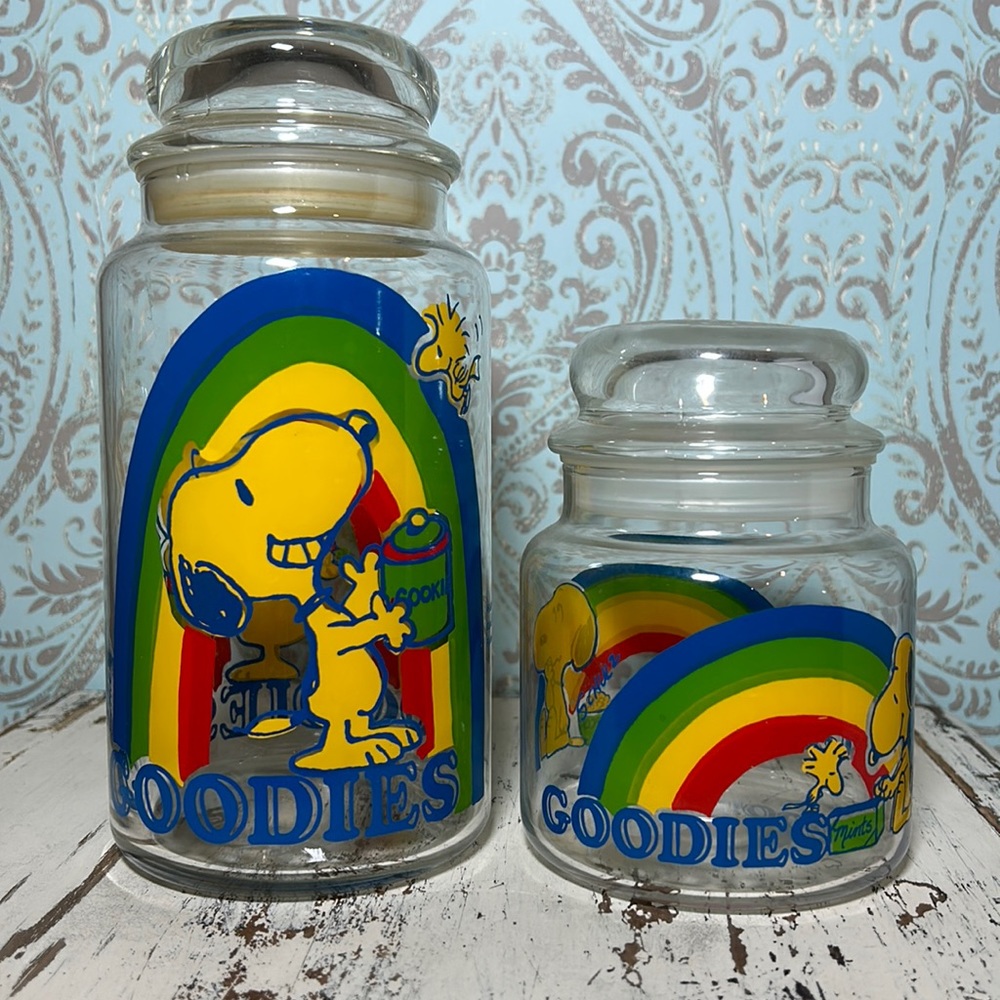 Set of Vintage Peanuts Snoopy Goodies Glass Canister Jars with Lid